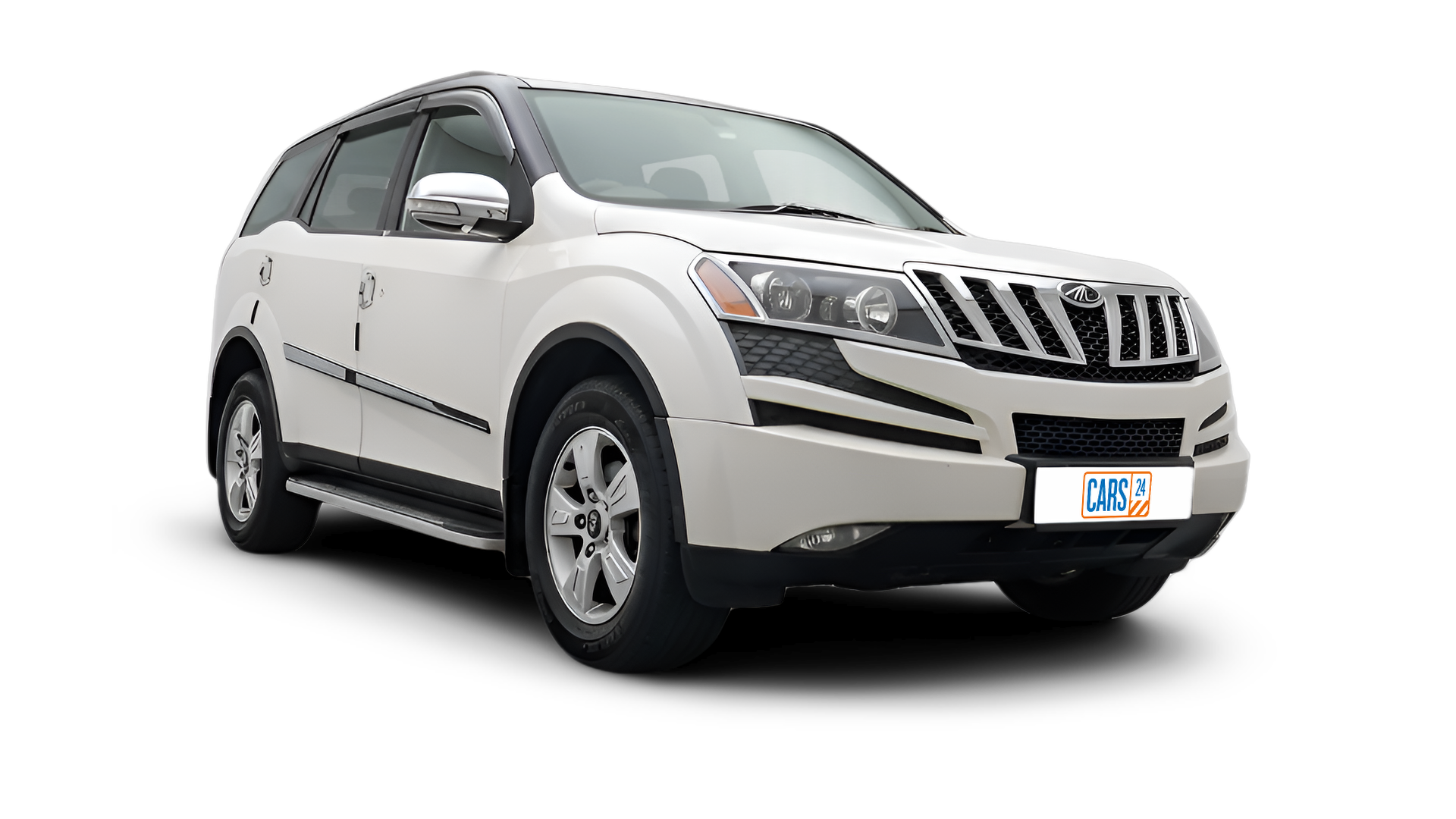 Mahindra XUV500-img